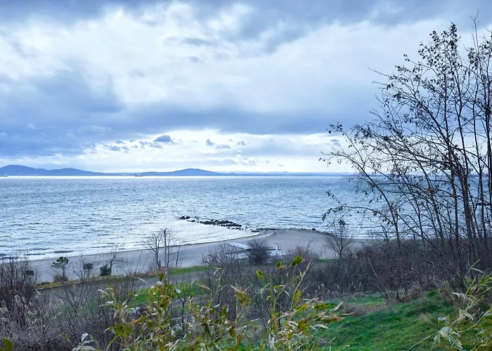 In Sarafovo With Private Parking Spot By Flat Mаnаger 부르가스